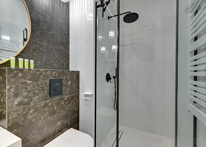 Comfort Granaria Apartamento *